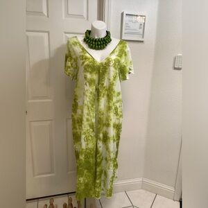 Kiwi Green Split Dress